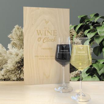 Edles Wein-Geschenkset mit zwei Gläsern in Holzkiste IT'S WINE O'CLOCK 